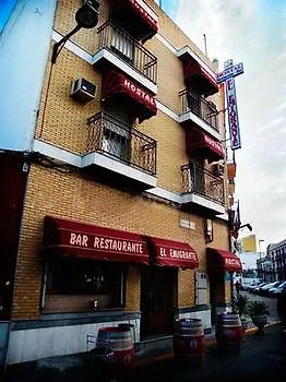 Hostal El Emigrante Dos Hermanas